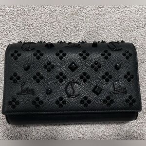Brand new Christian Louboutin Paloma Clutch in Loubinthesky Leather